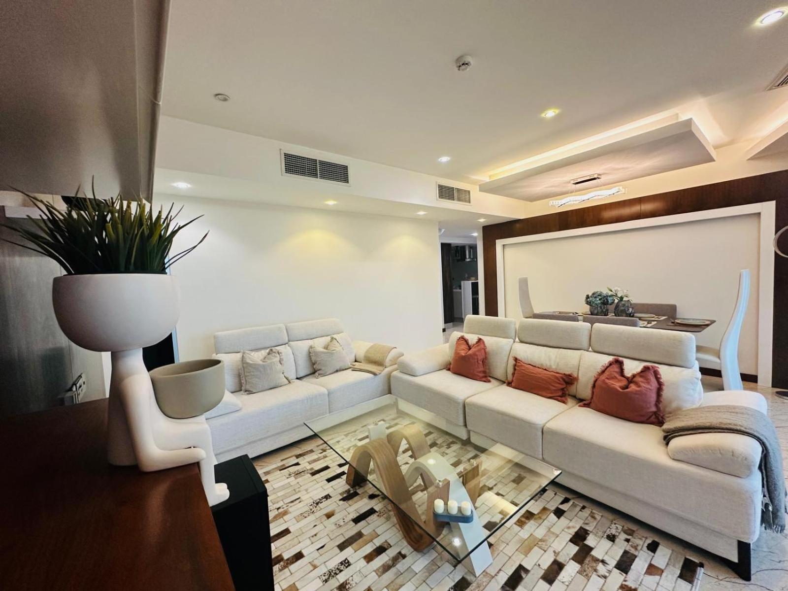 Saxophone Suites Muharraq Exterior photo